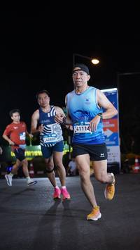 BIB: 40800, 41114
                            <button type="button" onclick="openModal(23072330)" class="btn btn-primary btn-sm float-right btn-popup" data-toggle="modal" data-target=".modal-high-quality">
                        <i class="fas fa-shopping-cart"></i> Add to Cart
                    </button>
                                            <button type="button" onclick="isThisMe(23072330, true)" class="btn btn-success btn-sm float-right btn-popup btn-isme hidden" data-toggle="tooltip" data-placement="bottom" title="นี่คือรูปของคุณใช่ไหม คลิกที่นี่เพื่อเอาเข้าอัลบั้ม">
                        <i class="fas fa-plus"></i> Add to album
                    </button>
                    <button type="button" onclick="isThisMe(23072330, false)" class="btn btn-warning btn-sm float-right btn-popup btn-isnotme hidden">
                        <i class="fas fa-ban"></i> Remove from album
                    </button>